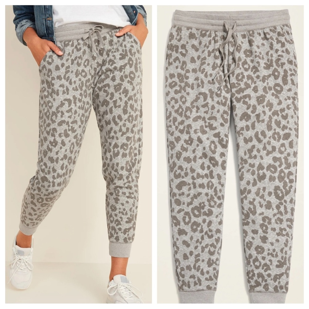 OLD NAVY Gray Leopard Print Jogger Pants